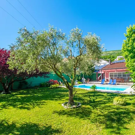 Maria With Heated Swimming Pool * Mostar