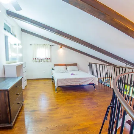 Maria With Heated Swimming Pool Villa *