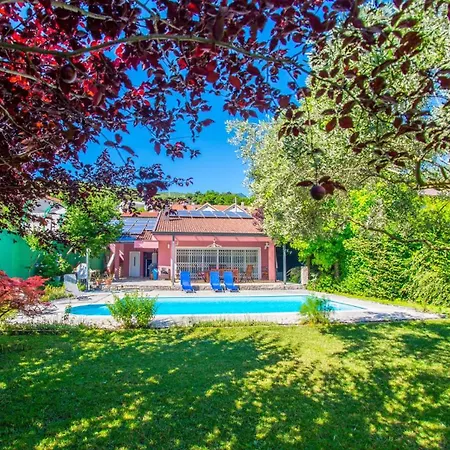 Maria With Heated Swimming Pool Villa Mostar